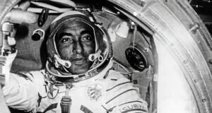 Arnaldo Tamayo Mendez – The First Black Man in Space Was Cuban Arnaldo Tamayo Mendez