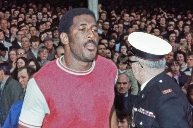 Clyde Best: The Black Pioneer Who Scored Through the Noise Clyde Best