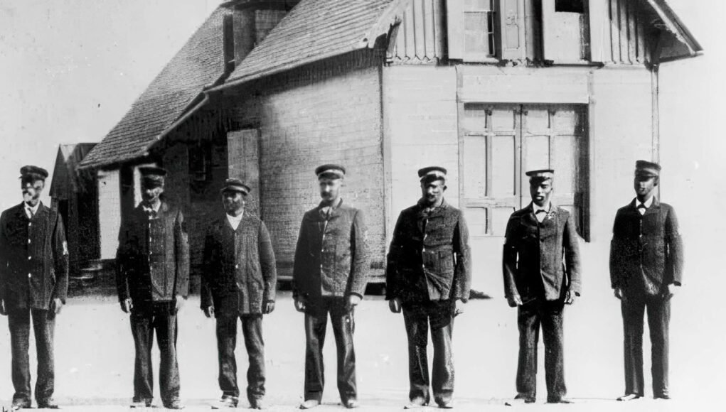Pea Island Lifesaving Crew 6