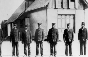 The Pea Island Lifesaving Crew – The All-Black Lifesaving Crew Who Defied the Sea and Segregation Pea Island Lifesaving Crew 6